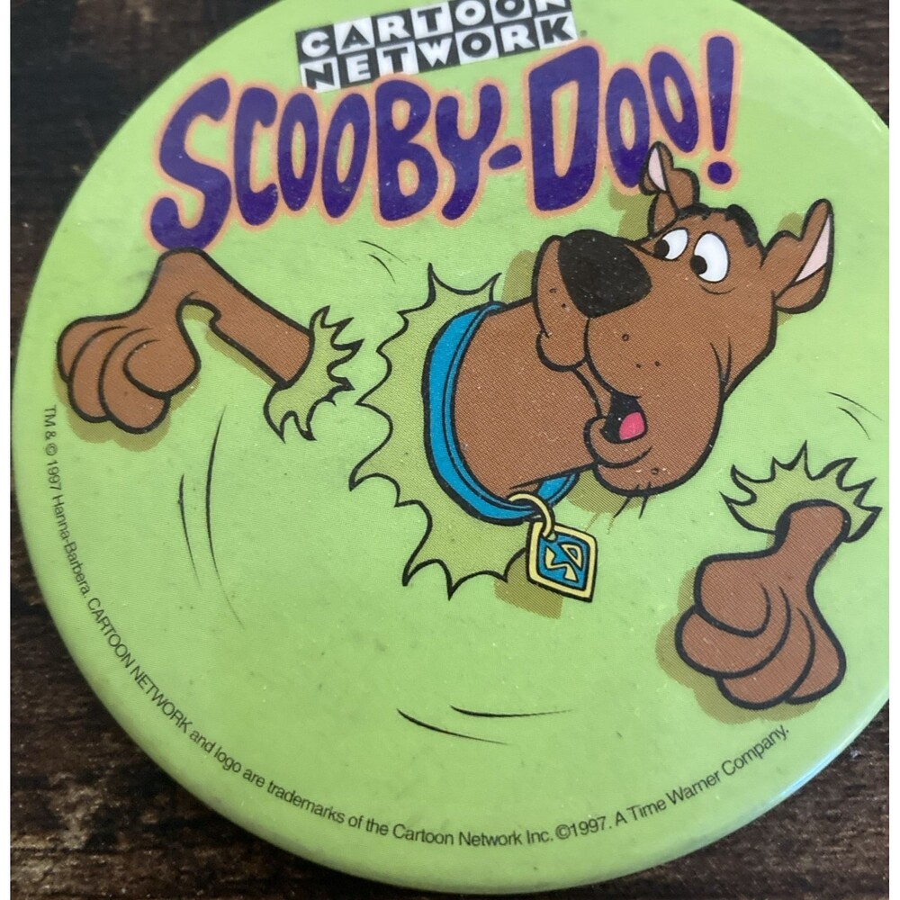 Scooby-Doo Pinback Button 1997 Cartoon Network Green Graphic 2.5" Vintage